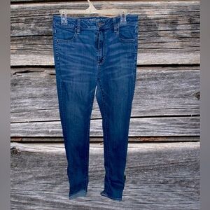 American Eagle Outfitters | Size 8 Long, Jeans ** Super Stretch